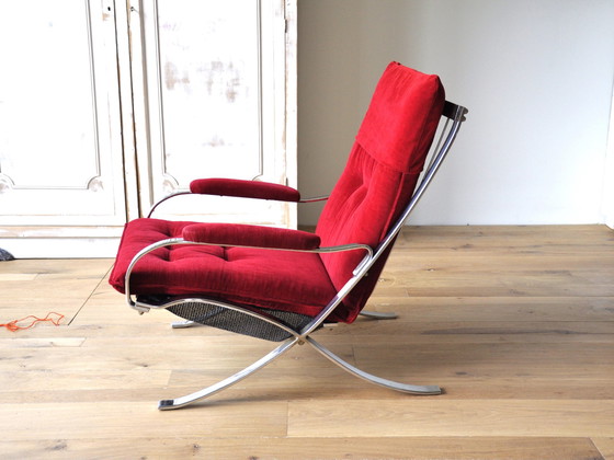 Image 1 of Midcentury loungestoelen met rood fluwelen zitting