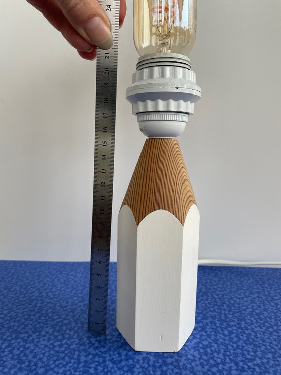 Image 1 of Vintage lamp potlood