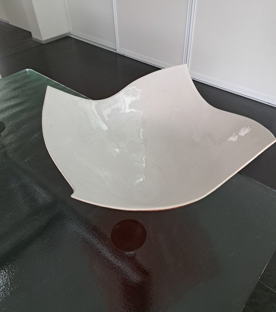 Image 1 of Vintage 'zakdoek' freeform keramiek vaas