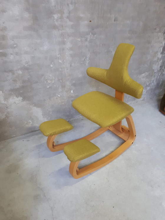 Image 1 of Stokke Variér Thatsit stoel