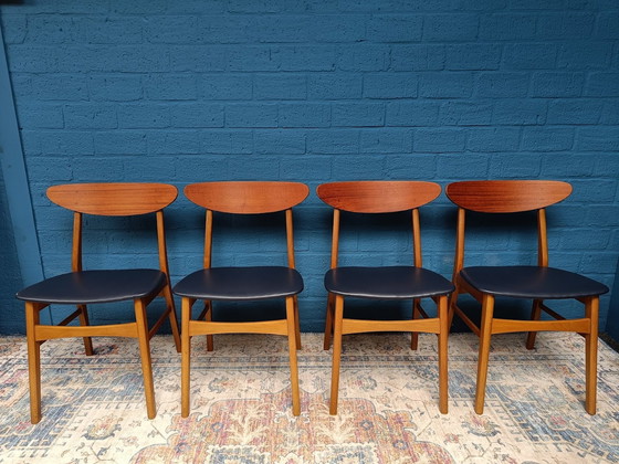 Image 1 of 4x Vintage Deense Stoelen