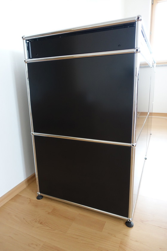 Image 1 of USM Haller dressoir