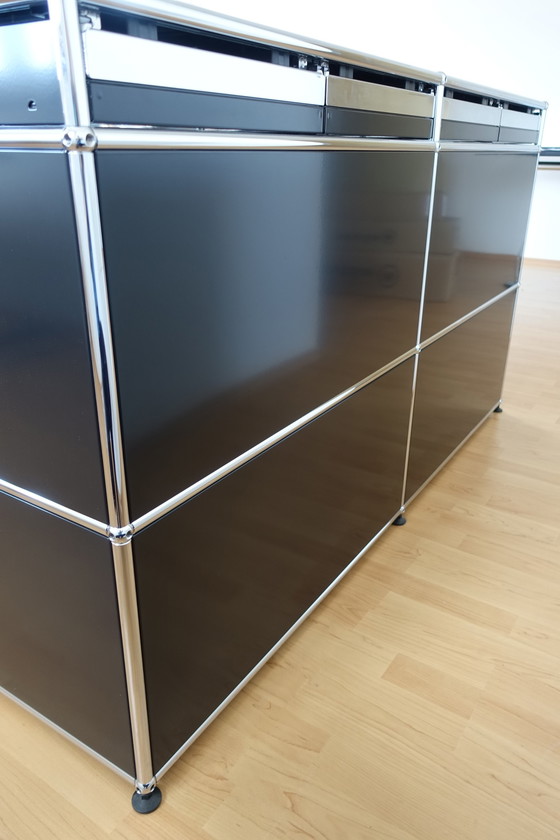 Image 1 of USM Haller dressoir