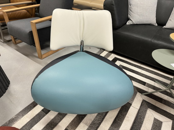 Image 1 of Leolux Pallone fauteuil blauw leer 