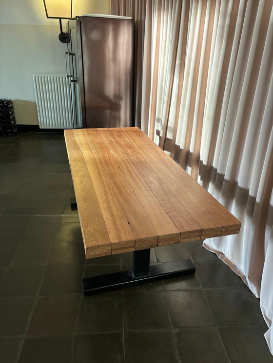 Image 1 of Eiken Eettafel Met Stalen Poot