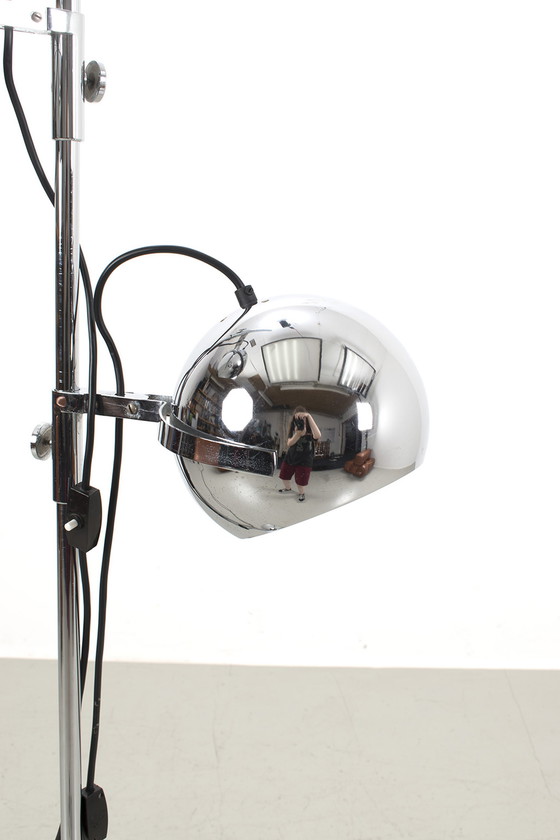 Image 1 of Vintage chromen vloerlamp