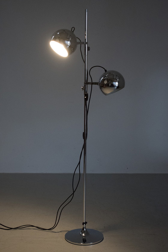 Image 1 of Vintage chromen vloerlamp