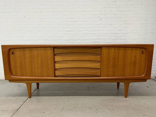 Deens Vintage Dressoir In Teak