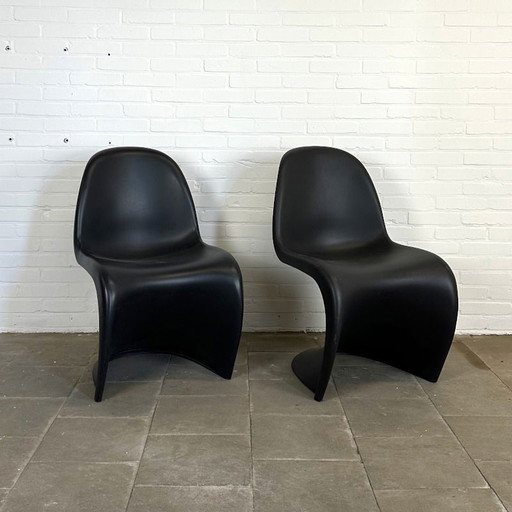 2x Panton Vitra Chairs