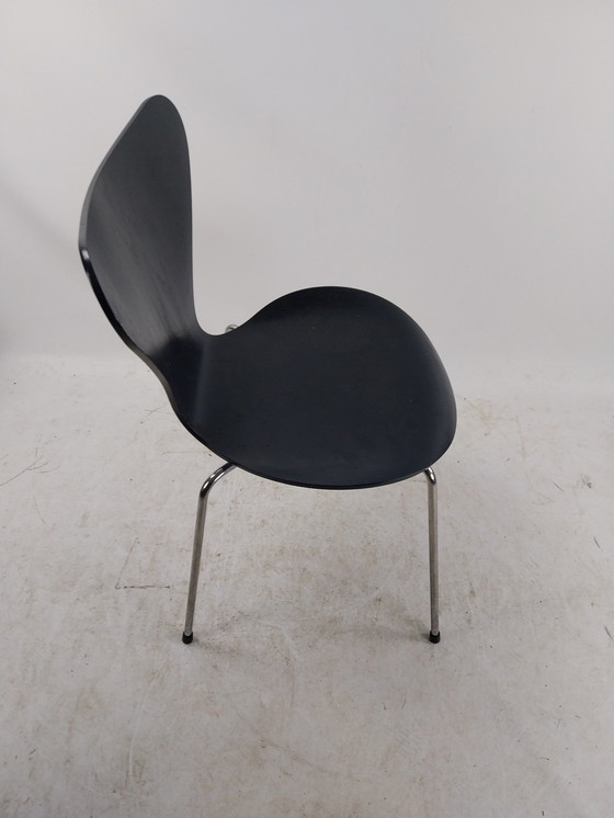 Image 1 of 1 X Vlinderstoel Door Arne Jacobsen Voor Fritz Hansen Denmark. 