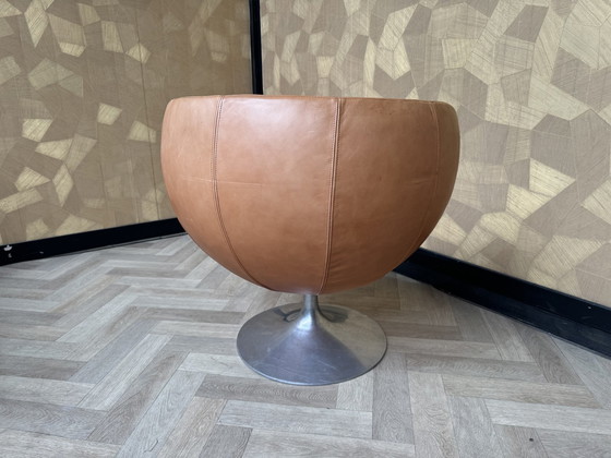 Image 1 of Jaren 2000 Italiaans Lederen Draai Fauteuil 