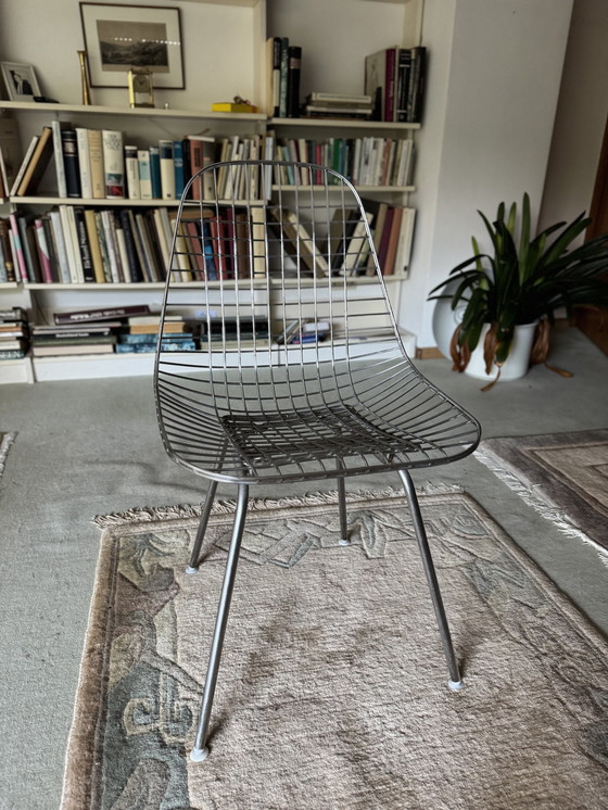 Image 1 of Herman Miller Collectie Ontwerper Charles Eames Draadstoel