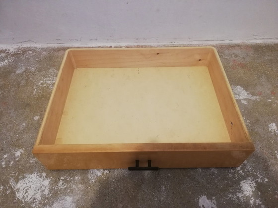 Image 1 of Mid Century Vintage Houten Nachtkastje Met Glazen Plank