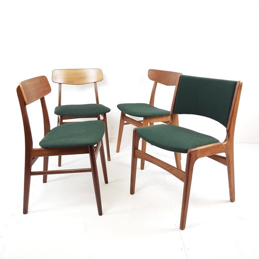 4 Vintage Deense Eettafel Stoelen Nieuw Gestoffeerd Ploeg