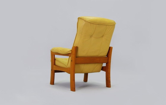 Image 1 of Gele leren fauteuil, Deens ontwerp, 1960S, Productie: Denemarken