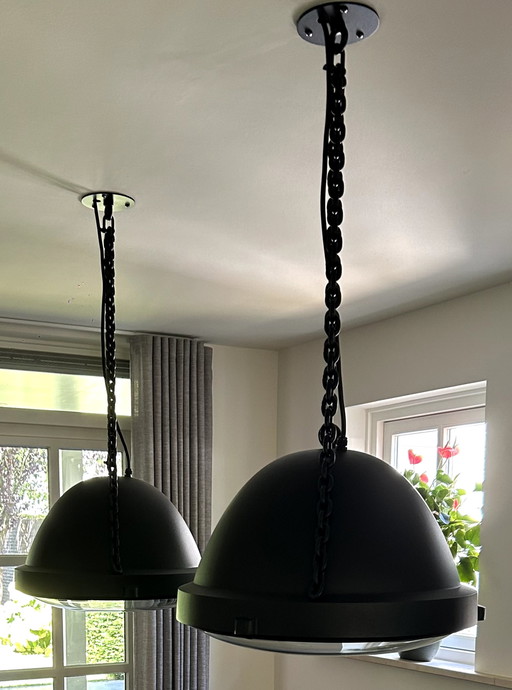 2x Jacco Maris "the Outsider" suspension lamp