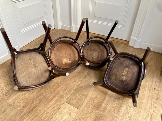 Image 1 of 4X Gemengde Set Bentwood Stoelen