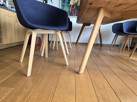 Image 1 of 8x Hay Stoelen En 1x Eikenhouten Tafel