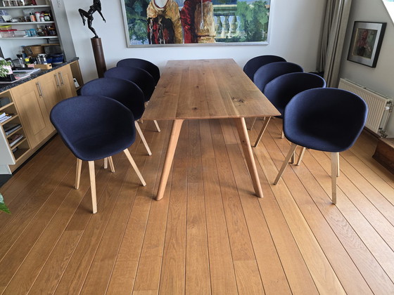 Image 1 of 8x Hay Stoelen En 1x Eikenhouten Tafel