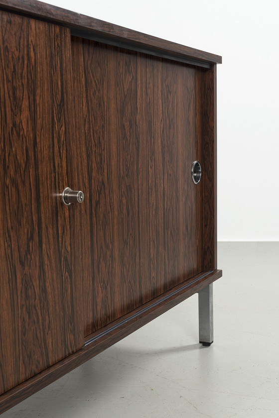 Image 1 of Vintage dressoir met chromen details