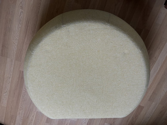 Image 1 of Montis Poef