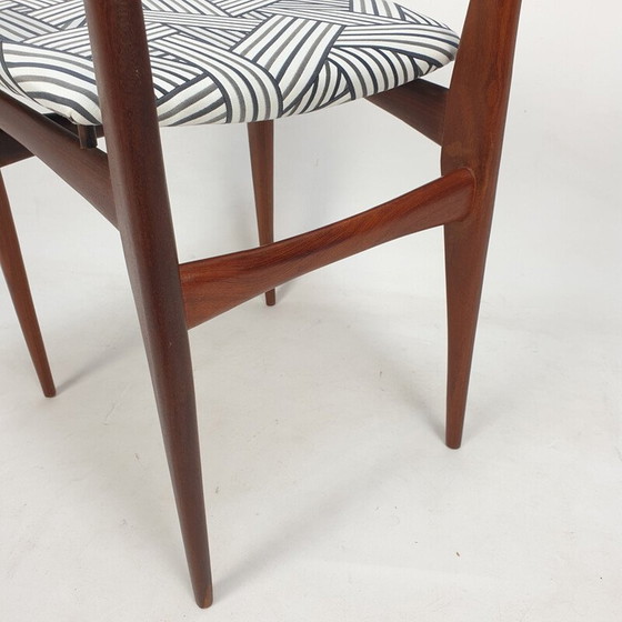 Image 1 of Set van 6 mid century Italiaanse teakhouten eetkamerstoelen, jaren 1950