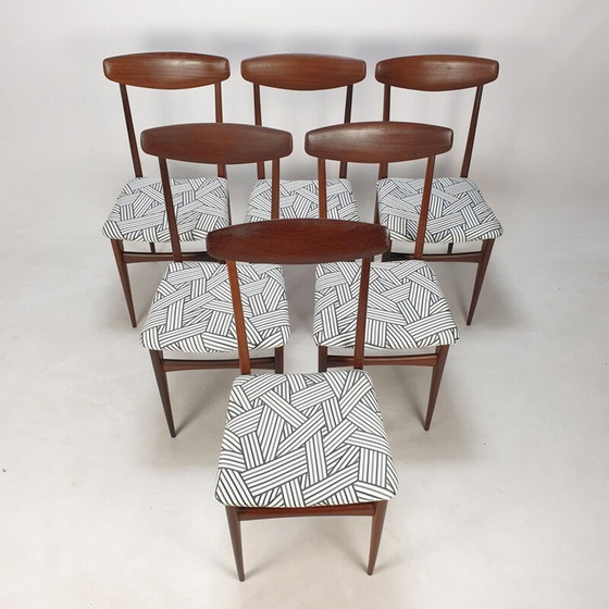 Image 1 of Set van 6 mid century Italiaanse teakhouten eetkamerstoelen, jaren 1950