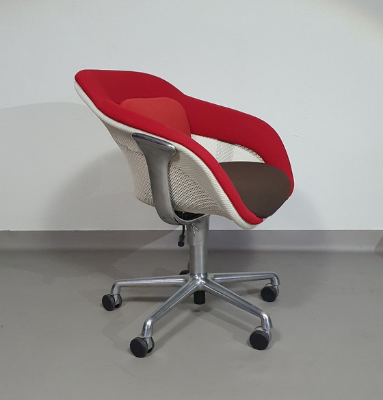 Image 1 of Coalesse Sw_1 Conferentiestoel
Scott Wilson / Steelcase
82 X 70 X 90 cm

#Coalesse #Steelcase #Scottwilson