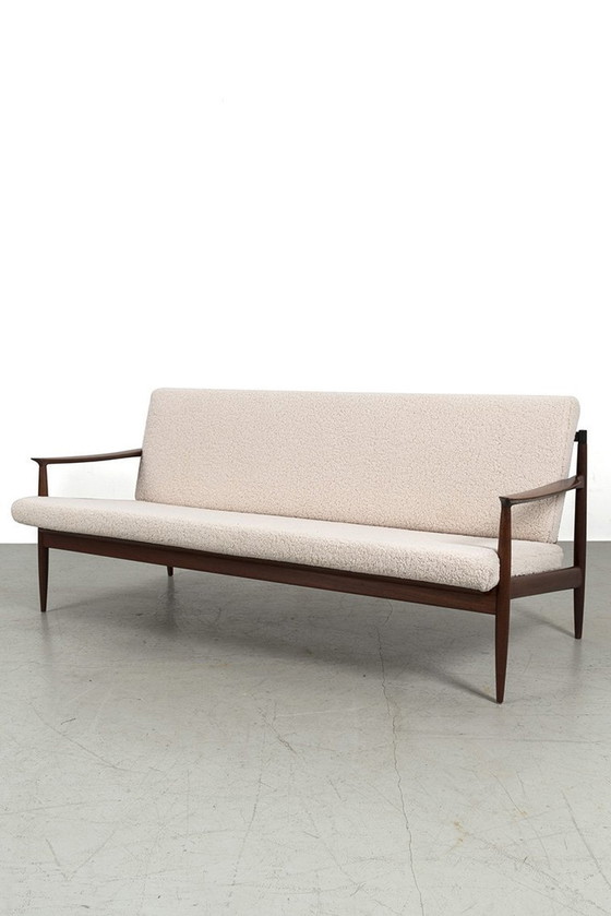 Image 1 of Carl Straub Goldfeder 3 Zitter Refurbished Met Teddy Stof 67381