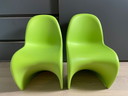 2x Vitra Verner Panton Junior kinderstoel