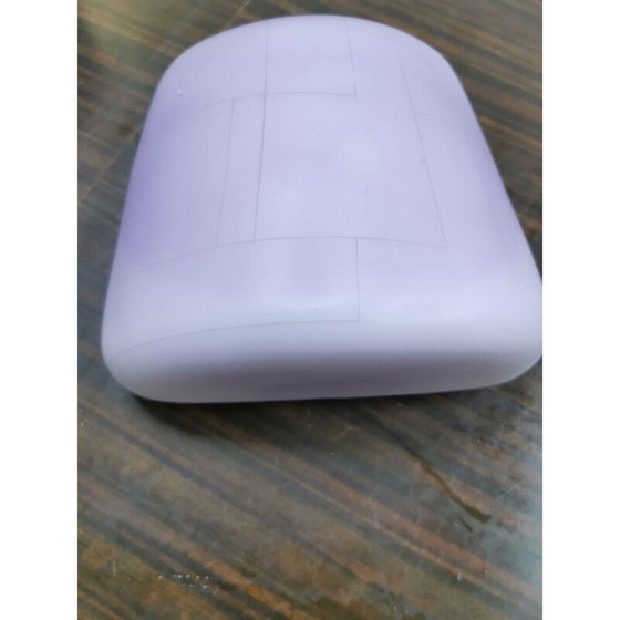 Image 1 of Paar vintage wit opaal glazen wandlampen met paarse kappen, 1950