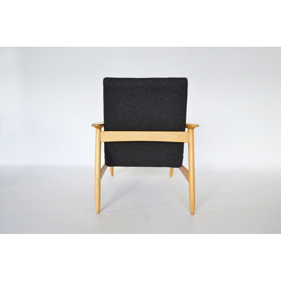 Image 1 of Vintage vilten en beukenhouten Ąžuolas fauteuil van Valerija Ema Cukermanienė voor Vilniaus Baldų Kombinatas, jaren 1960