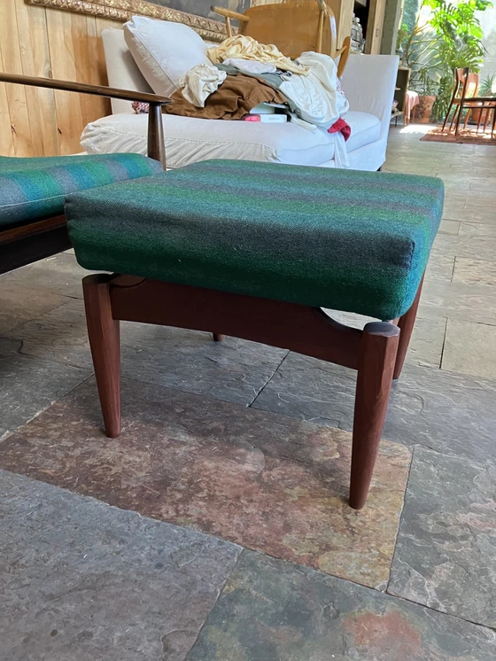 Image 1 of Mid Century Scandinavische Teakhouten Loungestoel met rieten rug Circa 1950S