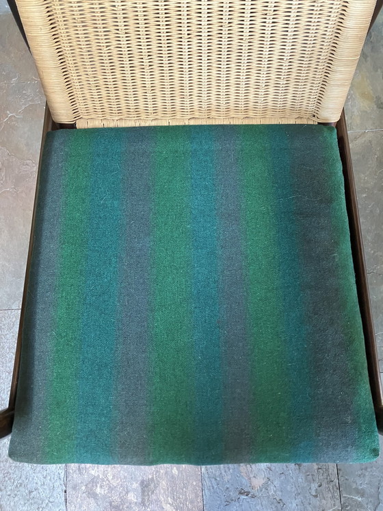 Image 1 of Mid Century Scandinavische Teakhouten Loungestoel met rieten rug Circa 1950S