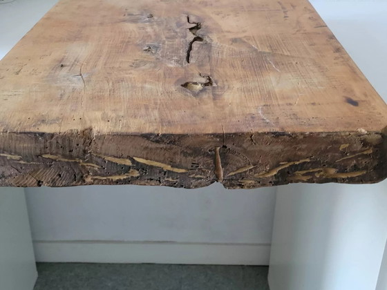 Image 1 of Zeer grote antieke olijfhouten snijplank