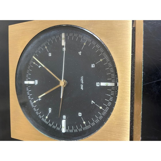 Image 1 of Vintage Jaz klok in geborsteld messing en glas, batterij-aangedreven uurwerk, 1976
