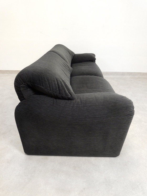 Image 1 of Cassina Maralunga 2,5 Seater Bicolore Black/Grey