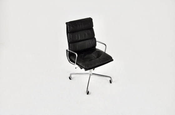 Image 1 of Ea 216 Soft Pad bureaustoel van Charles & Ray Eames voor Herman Miller, 1970