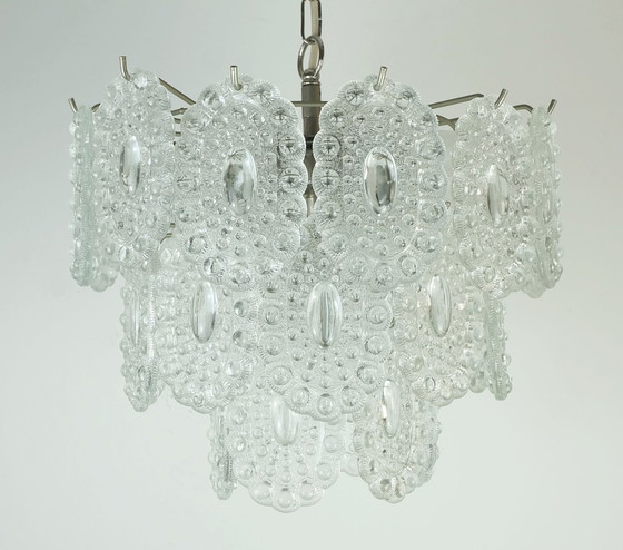 Image 1 of 3-tier Hanglamp met 29 ovale glazen schijven graewe kroonluchter 1960