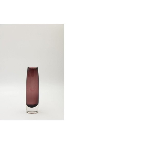 Image 1 of Mid Century Sommerso Plum Glazen Vaas, Scandinavisch 1950