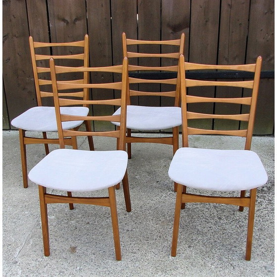 Image 1 of Set van 4 houten en stoffen vintage stoelen, jaren 1960