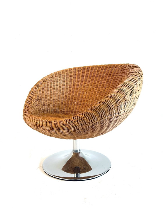 Image 1 of Rotan Draaifauteuil