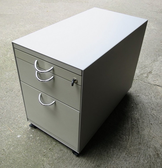 Image 1 of Vitra Metropol verrijdbare lade 3 laden Voor hangmappen, keukengerei, enz.