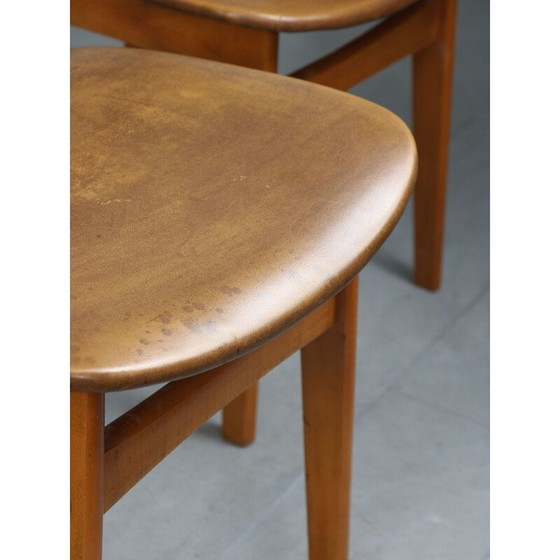 Image 1 of Set van 3 vintage Italiaanse eetkamerstoelen van hout en kunstleer