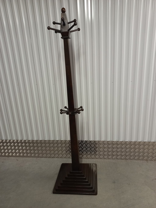 Stabiele, Houten Kleerhanger