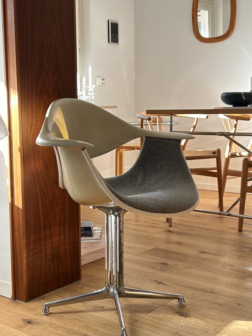 George Nelson Daf Glasvezel Fauteuil La Fonda Onderstel Herman Miller