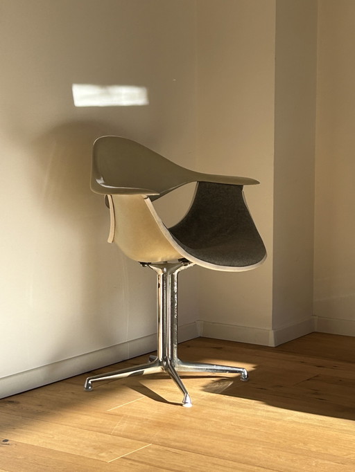 George Nelson Daf Glasvezel Fauteuil La Fonda Onderstel Herman Miller