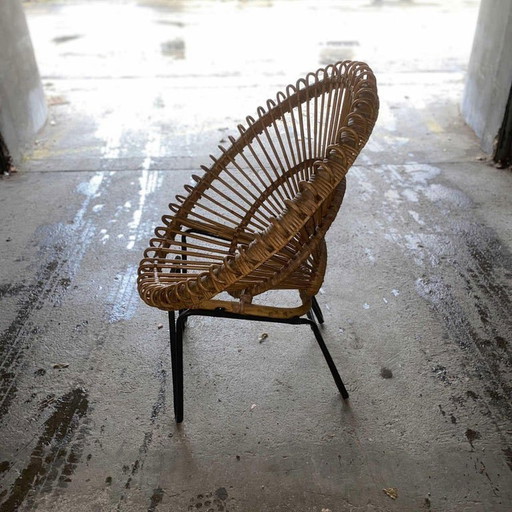 Rotan fauteuil met metalen poot - Circa 1950