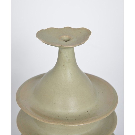 Image 1 of Vintage aardewerk "Pagode pot" in zandsteen door Alan Ashpool, Engeland 1970