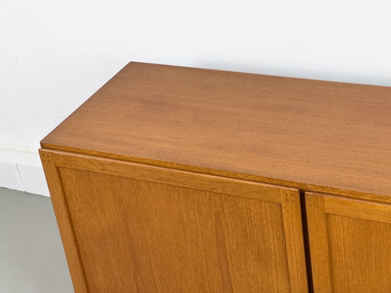 Image 1 of Laag teakhouten dressoir, 1970S